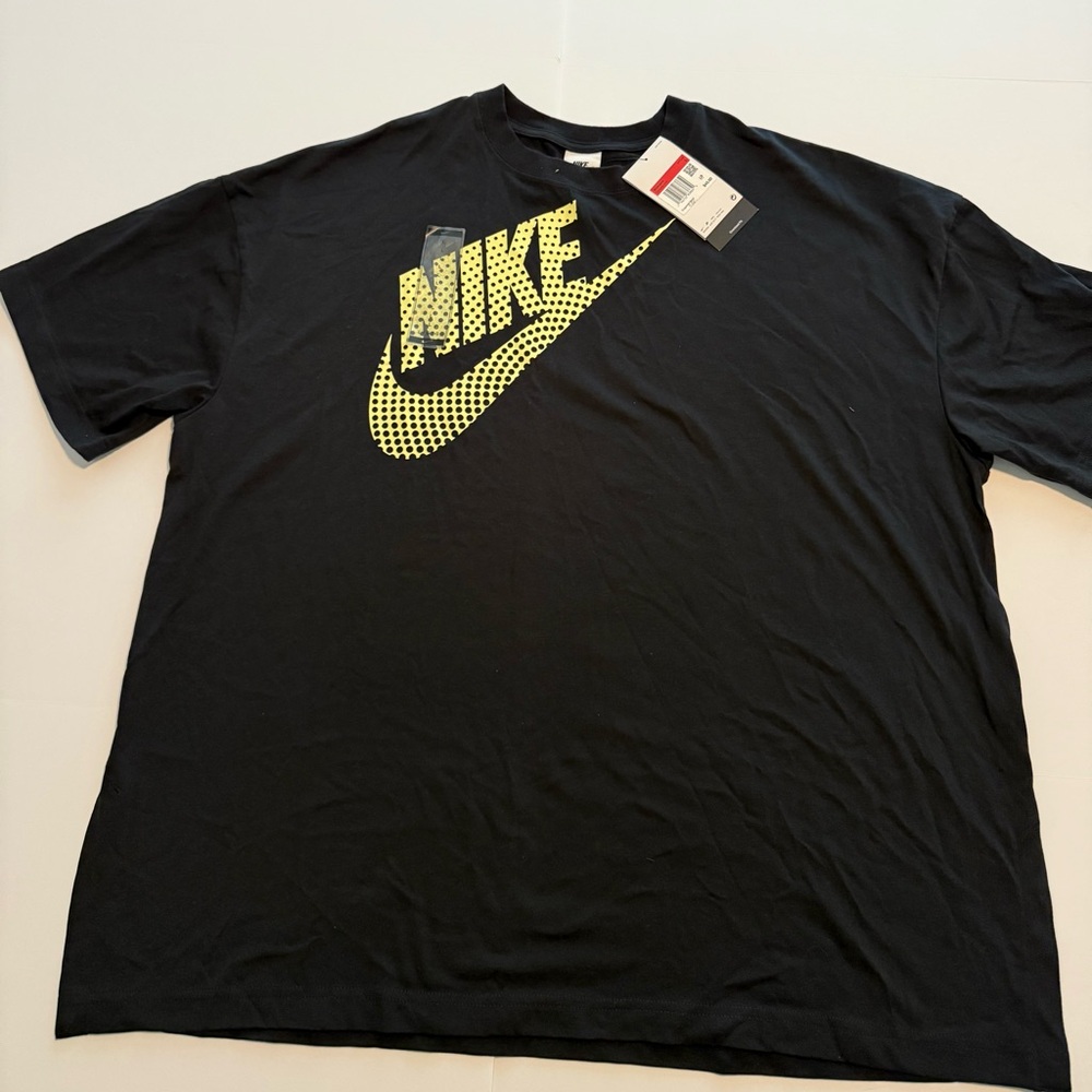New WOMEN'S NIKE BLACK with YELLOW OVERSIZED GRAPHIC DANCE T-SHIRT, L and XL - Picture 5 of 8